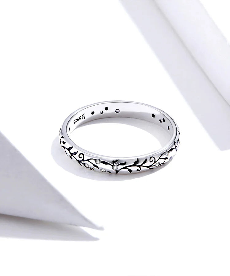 Silver Embossed Vintage Pattern Ring for Women