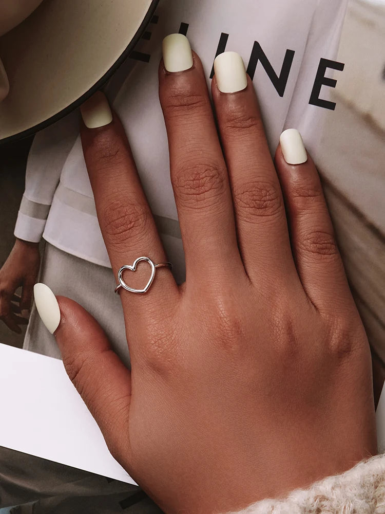 BAMOER 925 Sterling Silver Minimalist Heart Finger Rings for Women Wedding Engagement Statement Fashion Jewelry SCR641